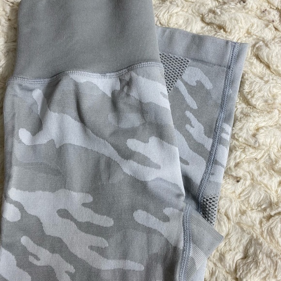Seamless camo leggings - Picture 3 of 5